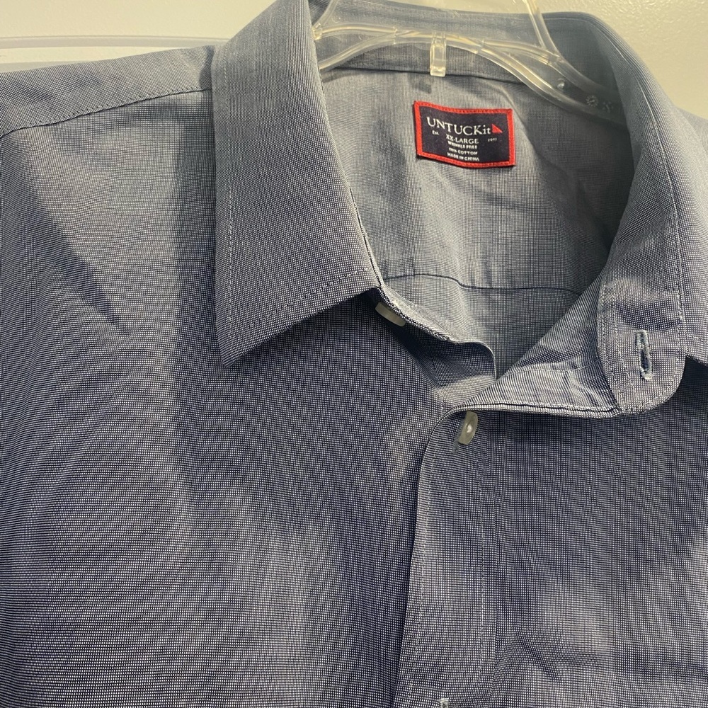 UNTUCK IT Blue Short Sleeve Button Down Shirt XX Large XXL FLAW - Picture 4 of 8
